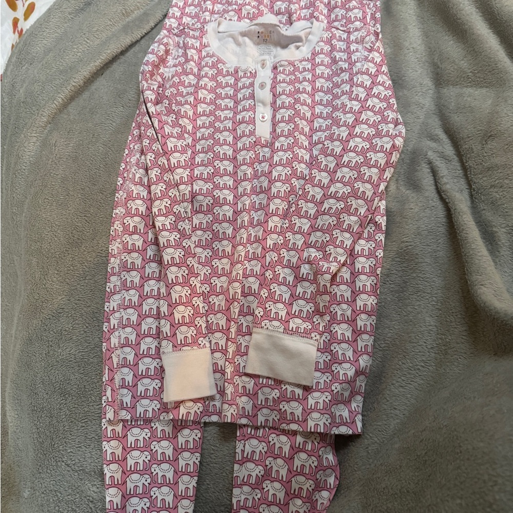 Roller Rabbit Pink Elephant Print Pajama Set - Picture 2 of 2